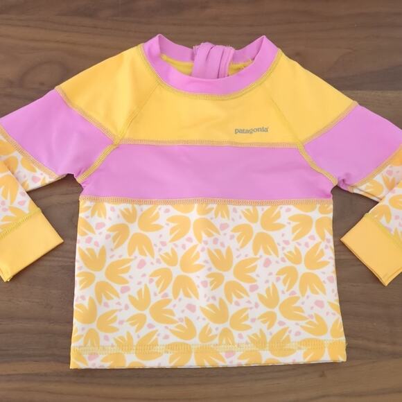 Patagonia Baby girls Water Sprout Rashguard size 6-12M GUC